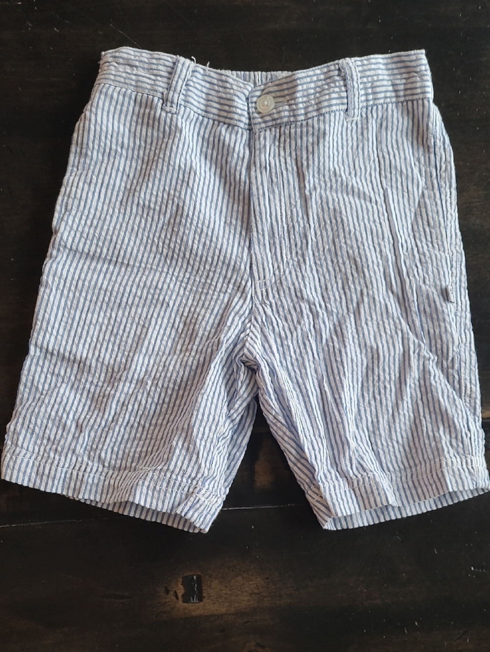 Size 3 Boys Seersucker Stripe Shorts in Blue and White